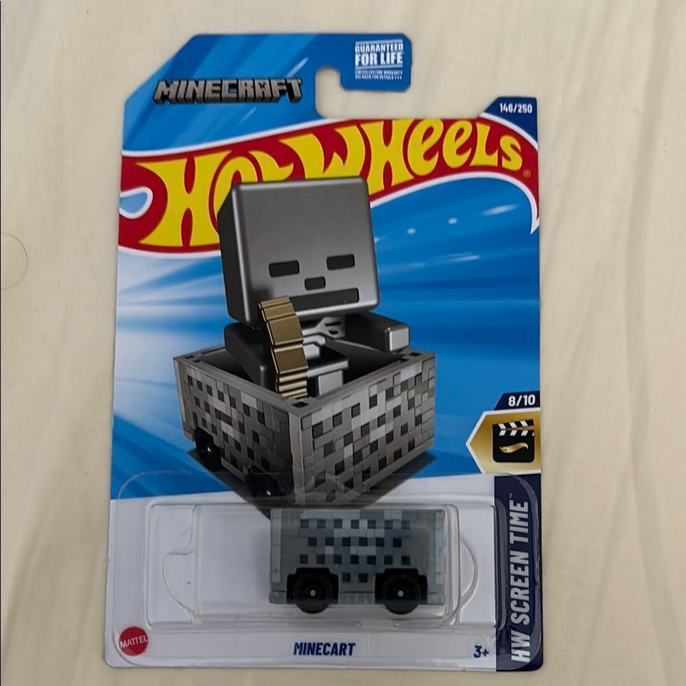 Mattel Minecraft Minecraft Gray Hot Wheels 2024 NIP